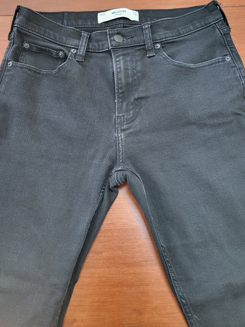 Hollister Men's Dark Black Straight Jeans 31X30